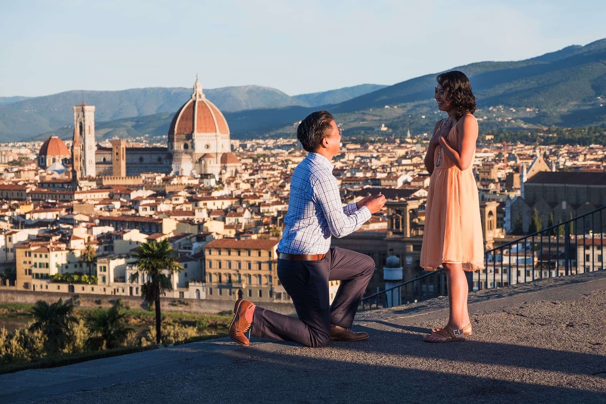 Man proposing to woman in Florence